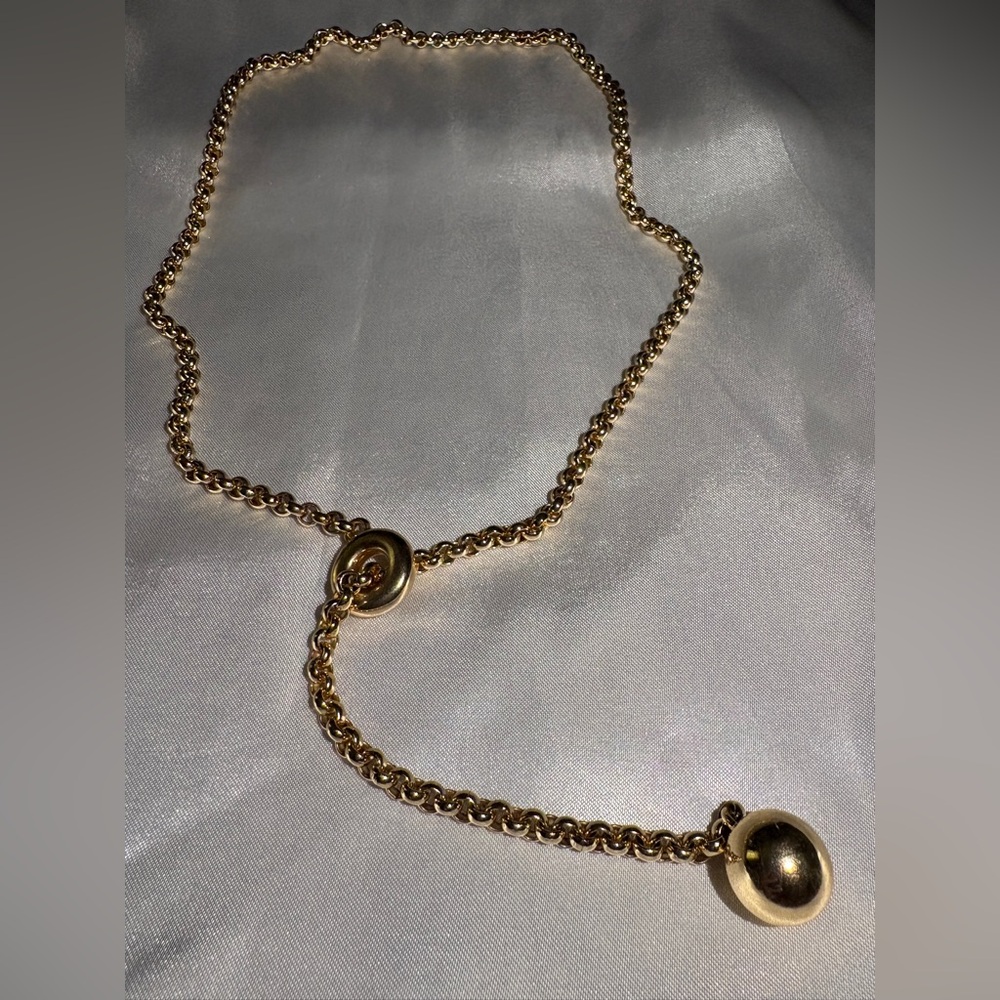 Elegant Gold Chain Necklace